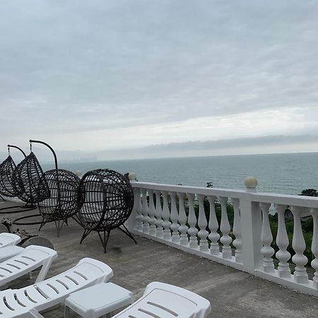 White House Chakvi Hotel Bagian luar foto