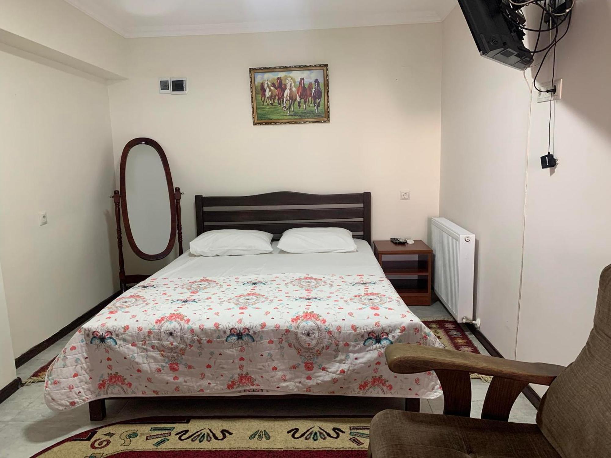 White House Chakvi Hotel Bagian luar foto